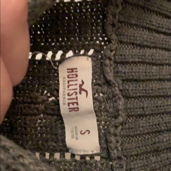 Hollister crochet green crop top - Picture 3 of 3